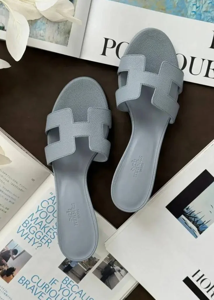 Hermes Hermes Oasis Sandal Epsom Bleu Galet