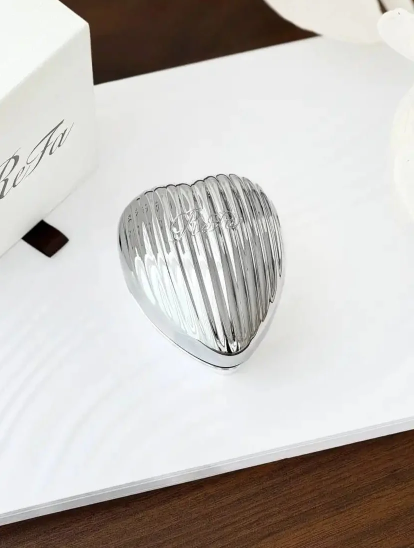Refa Refa Heart Ray Brush Silver
