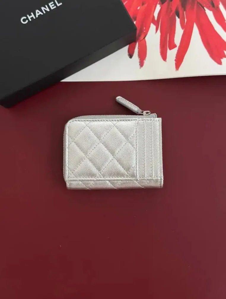 Chanel Classic Zipped Card Wallet Caviar Silver SHW - photo 3