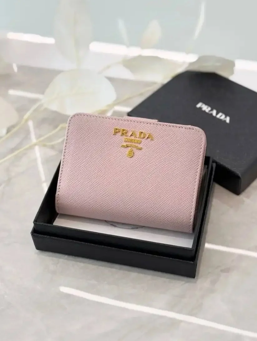 Prada Prada Portafoglio Piccolo In Saffiano Alabaster Petal Lettering Logo Bifold wallet with zip