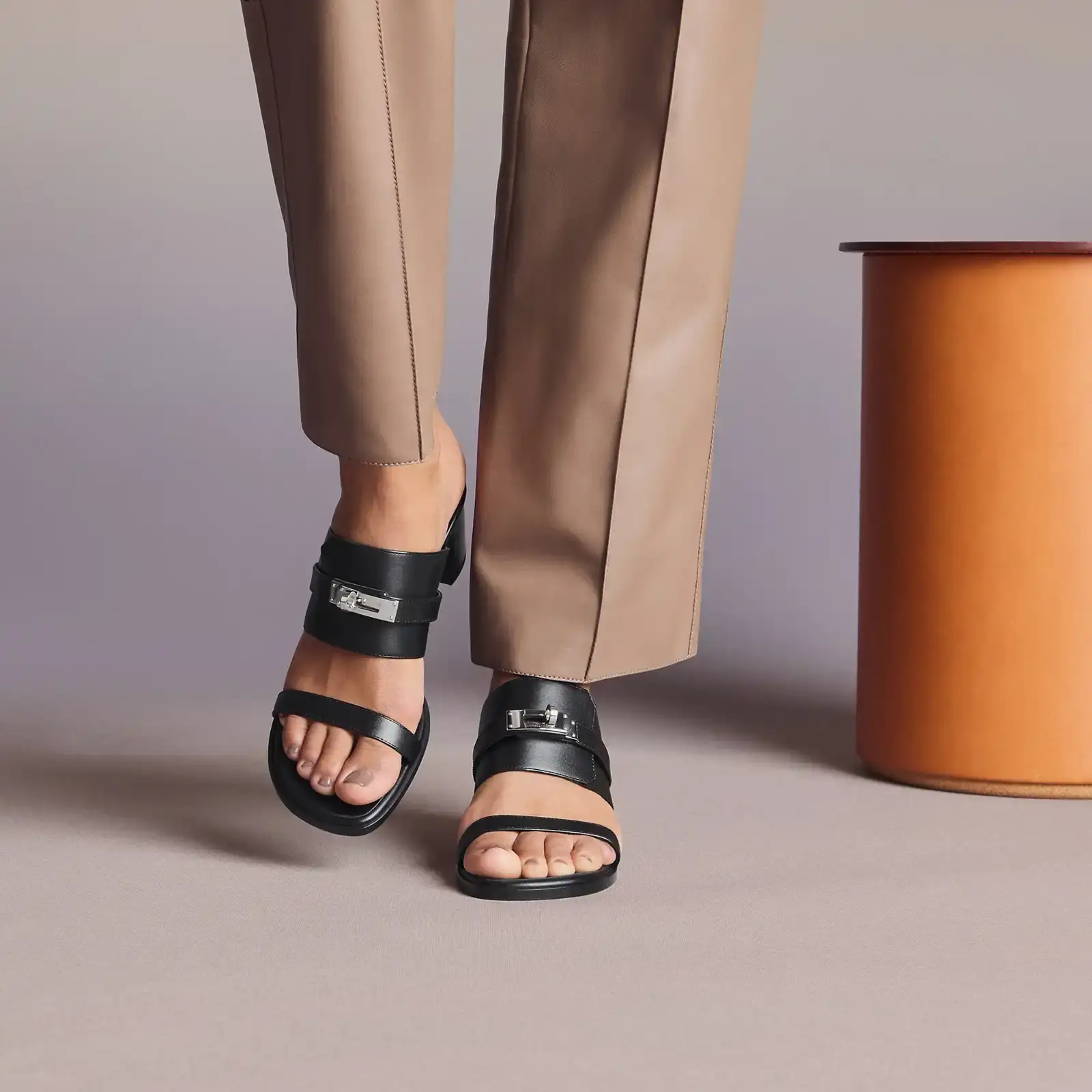 Hermes Ninon 50 Sandal Black - photo 8
