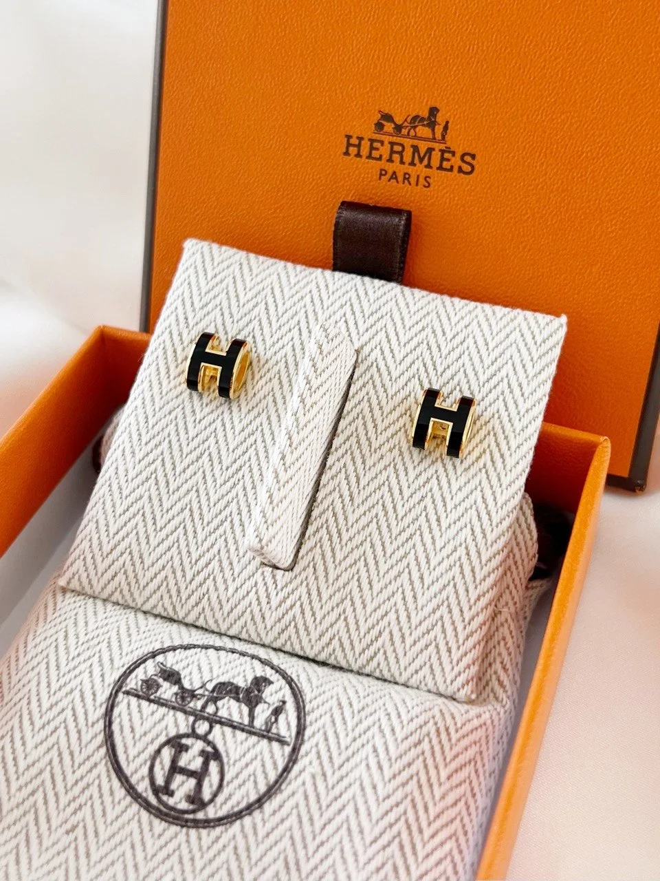 Hermes Hermes Mini Pop H Earrings Black GHW