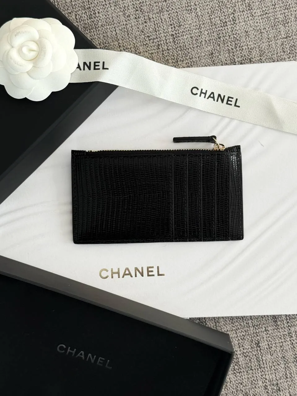 Chanel Card Wallet Thin With Zipper Lizzard Black GHW - photo 3