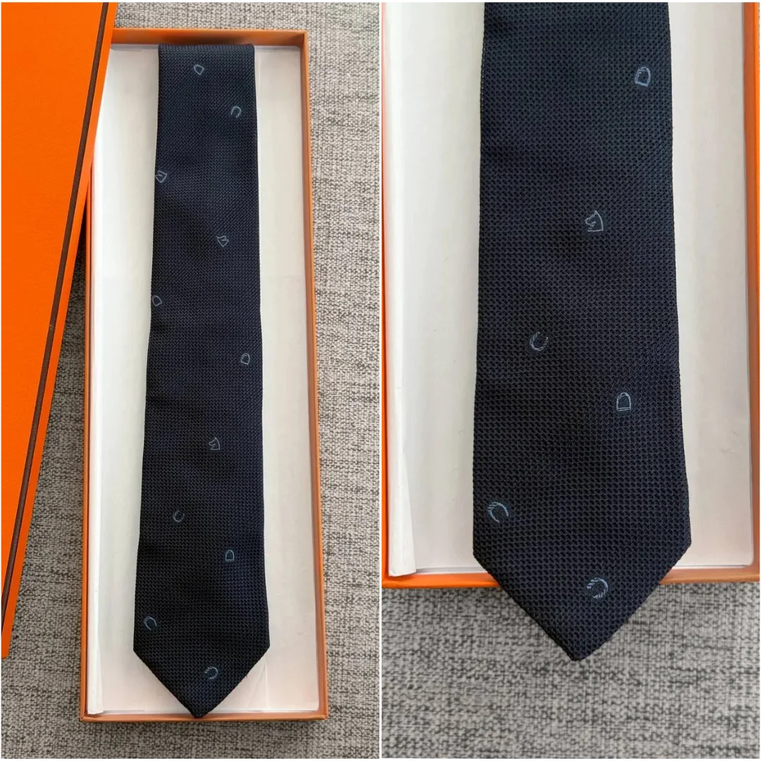 Hermes Hermes Grenadine Hippique Tie 7 cm Marine / Ciel