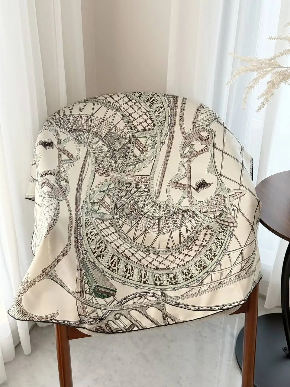 Hermes Hermes Chevaux dHephaistos scarf 90 Creme / Vert / Marron Glace