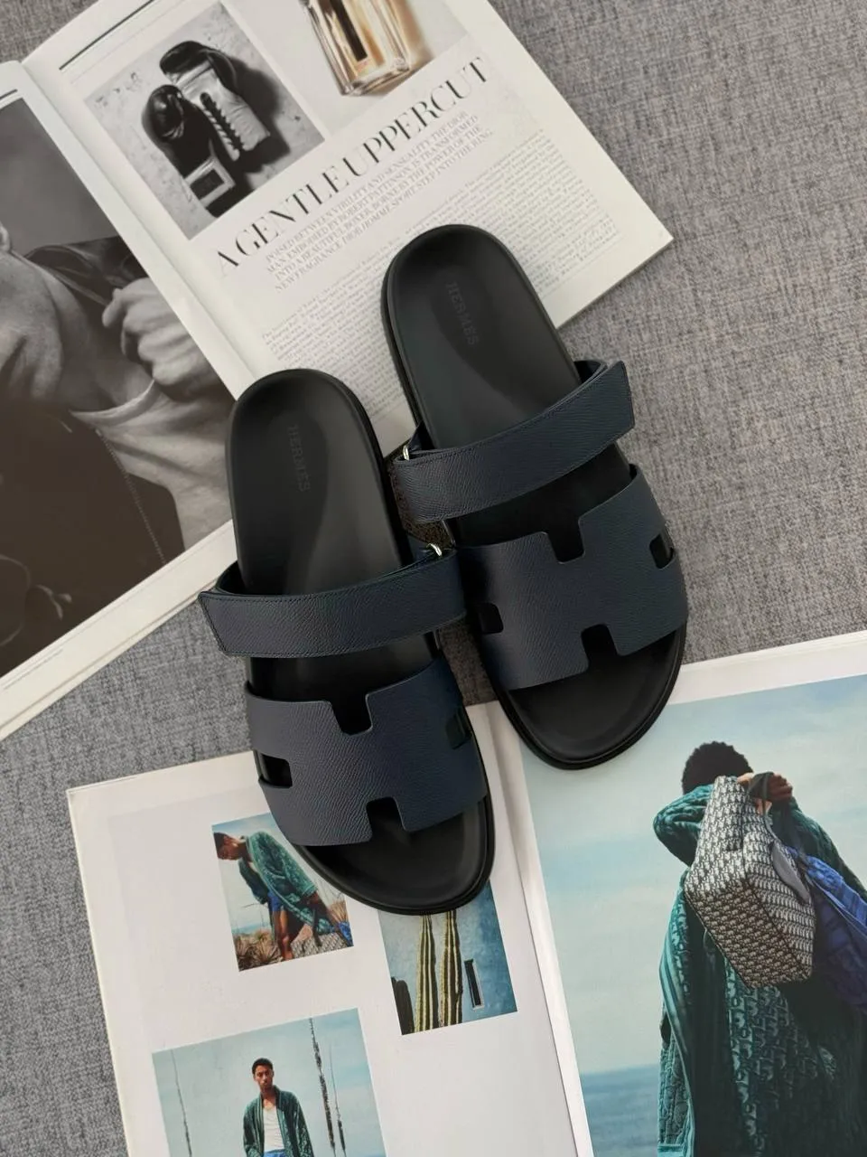 Hermes Hermes Sandal Chypre Homme Veau / Marine Epsom