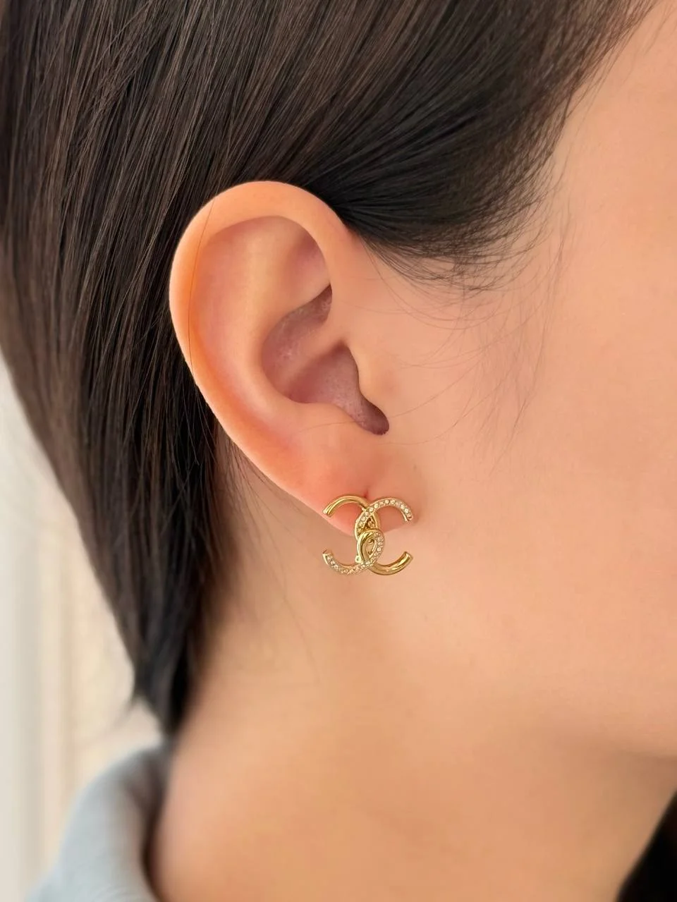 CHANEL Chanel Crystal Double CC Gold Earrings