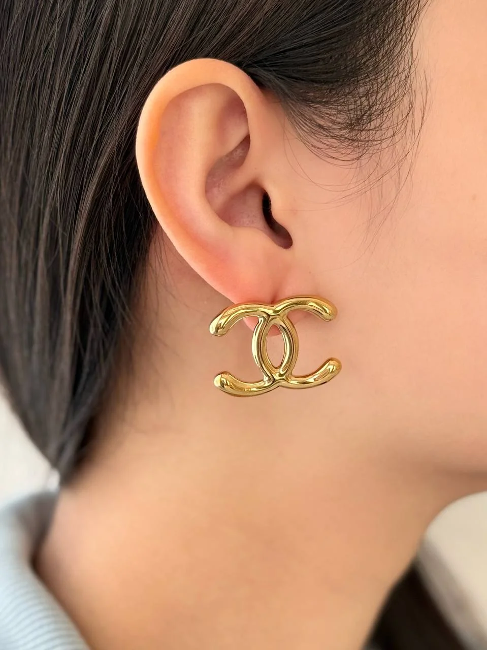 CHANEL Chanel Classic Outline CC Gold Earrings
