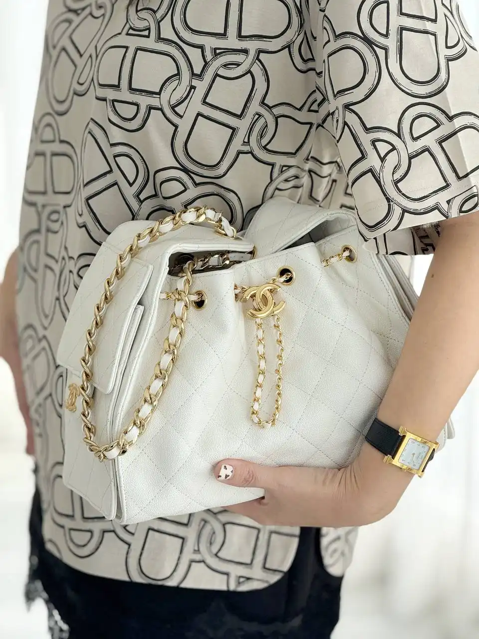 Chanel 25 / C25 Small White GHW Shiny Buckle - photo 3