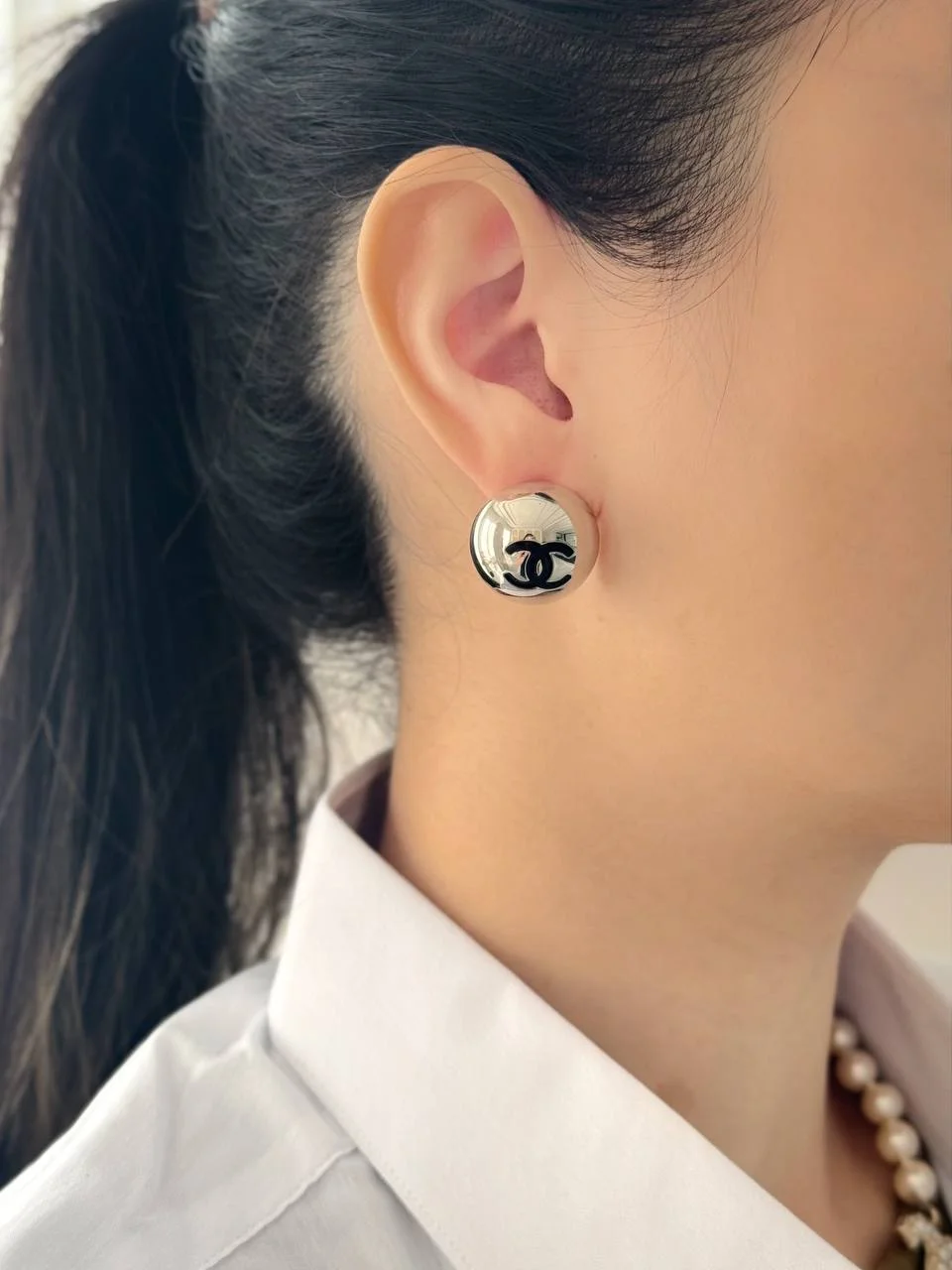 Chanel Silver Dome Black CC Earrings - photo 3