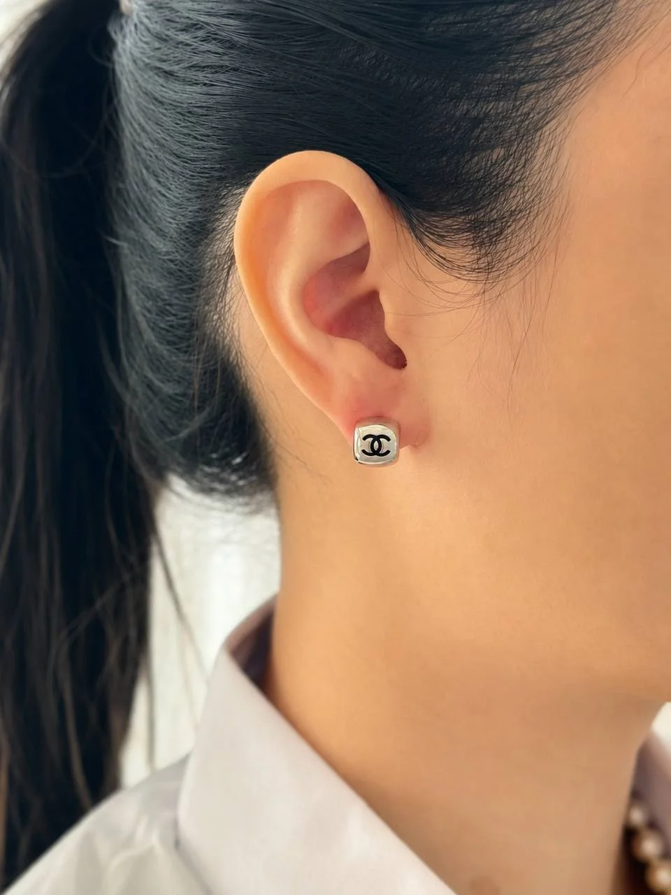 Chanel 3 - Piece Silver CC Earring Set - photo 3