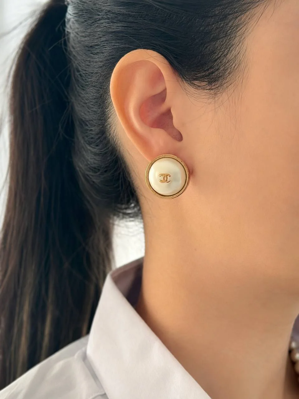 CHANEL Chanel Medium Pearl Dome CC Gold Earrings