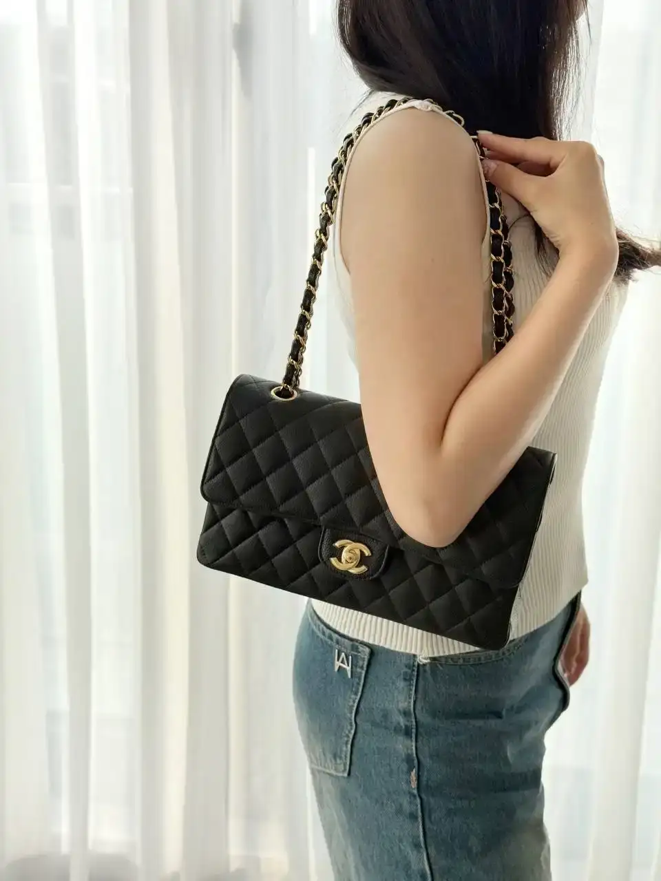 Preloved Chanel Classic Medium Black Caviar GHW - photo 3