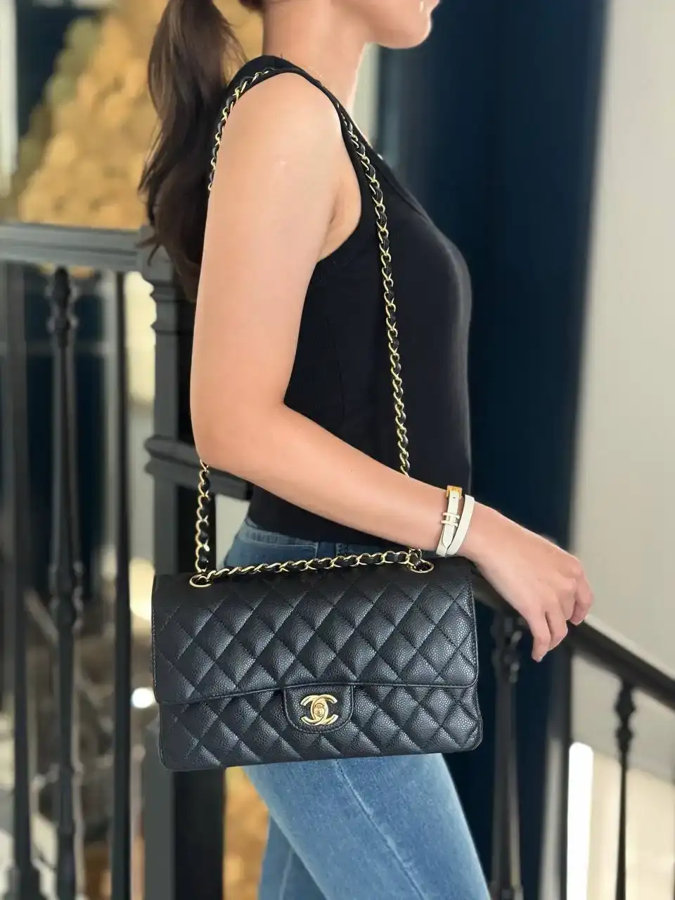Preloved Chanel Classic Medium Black Caviar GHW - photo 5