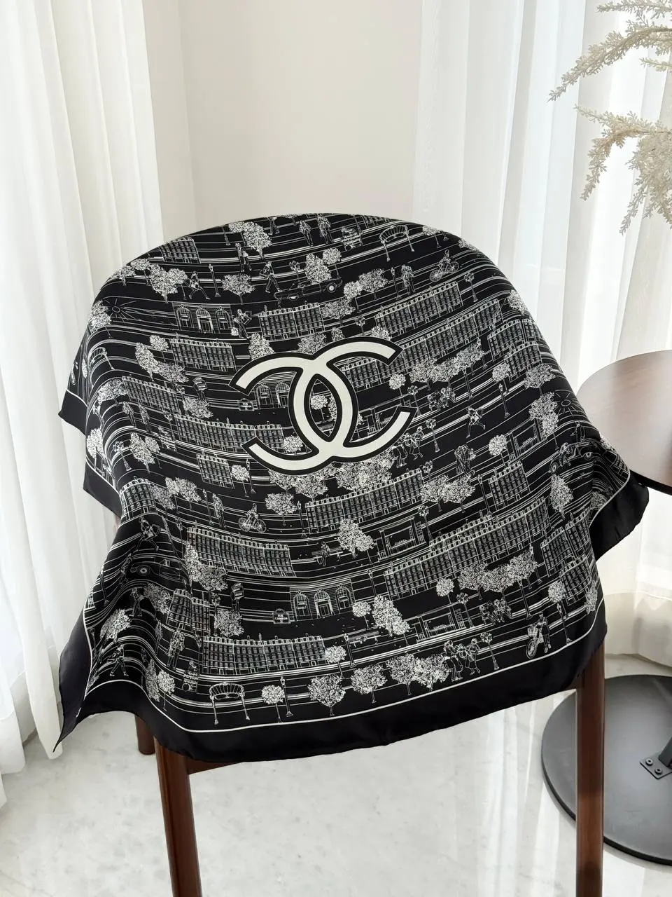CHANEL Chanel Scarf City Black