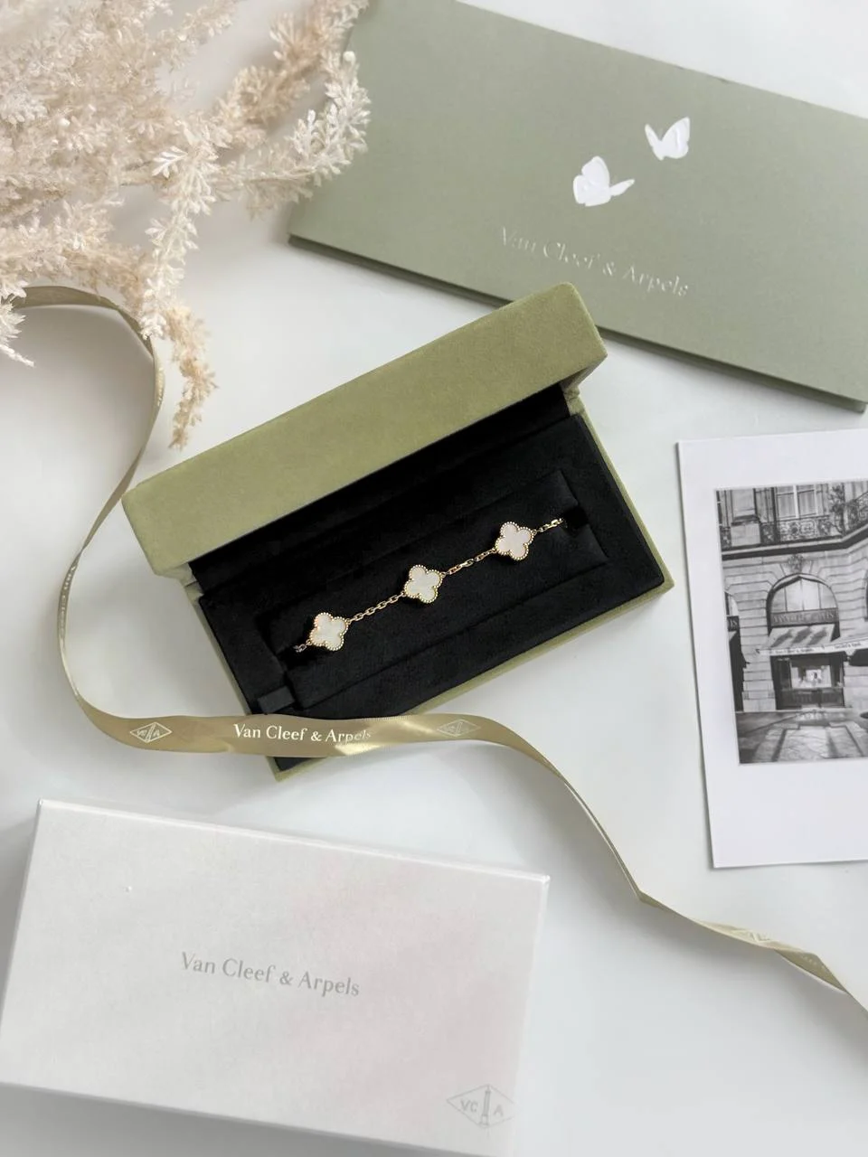 Van Cleef & Arpels Van Cleef & Arpels / VCA Vintage Alhambra Bracelet 5 Motif MOP Yellow Gold