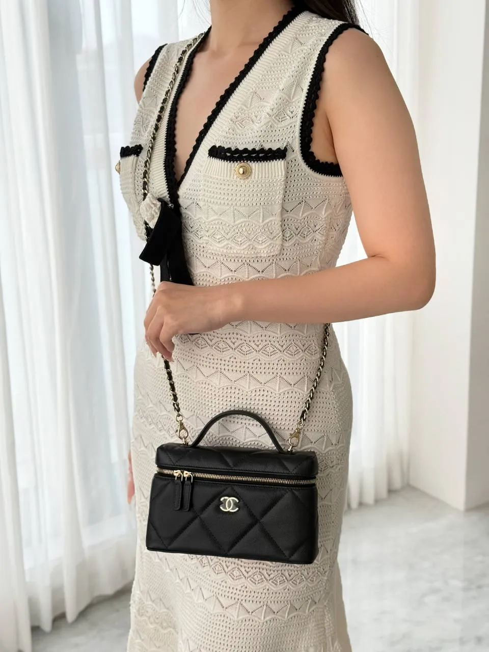Chanel Vanity Clutch With Chain Big Square Caviar Black GHW - photo 3