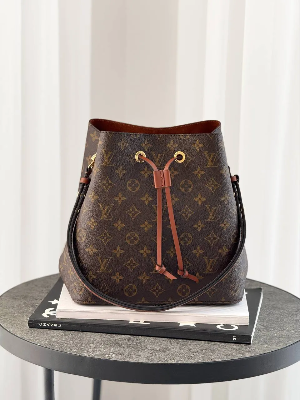Louis Vuitton Preloved LV NeoNoe MM Monogram Caramel