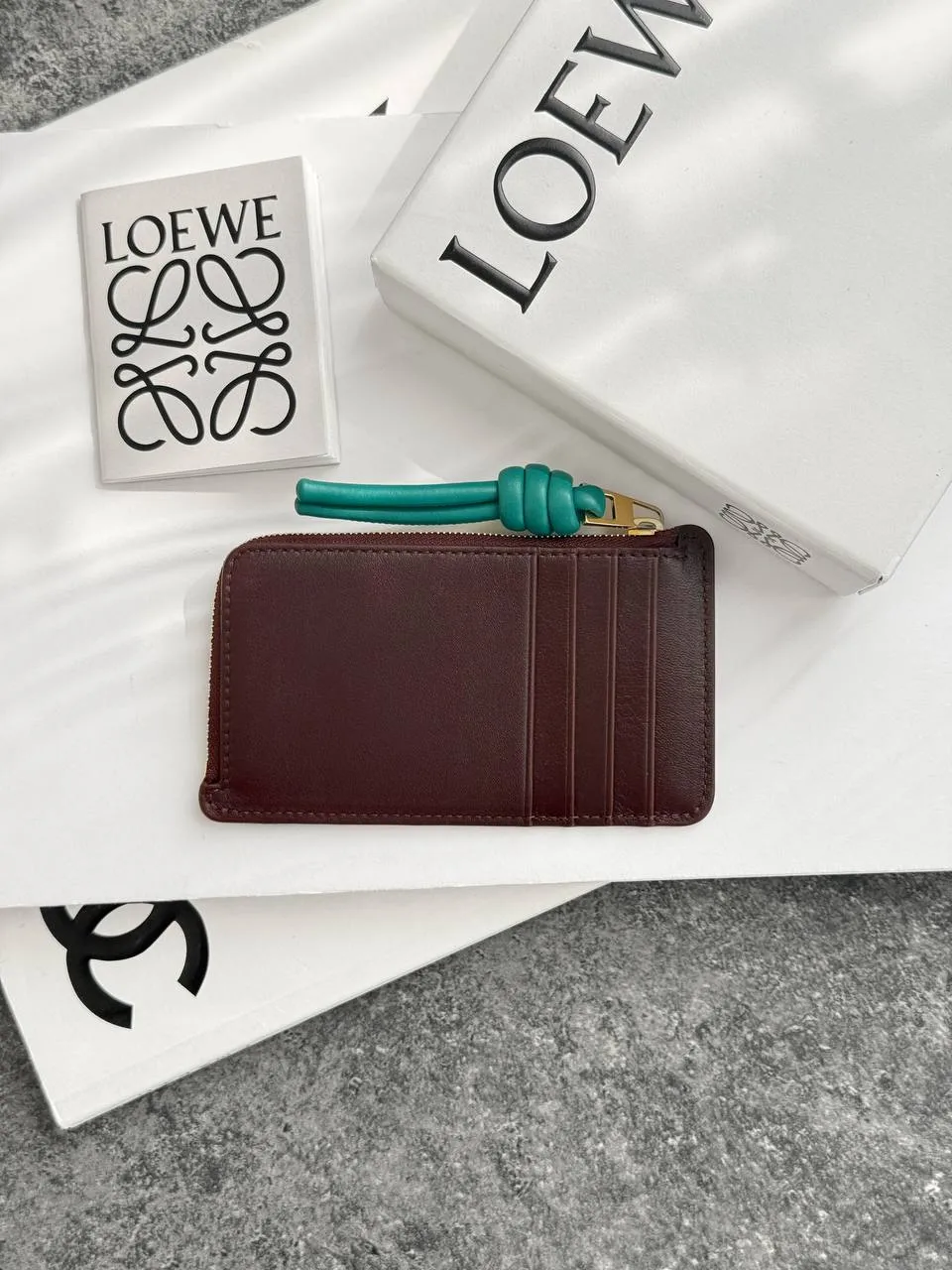 LOEWE Loewe Knot Coin Cardholder in Burgundy