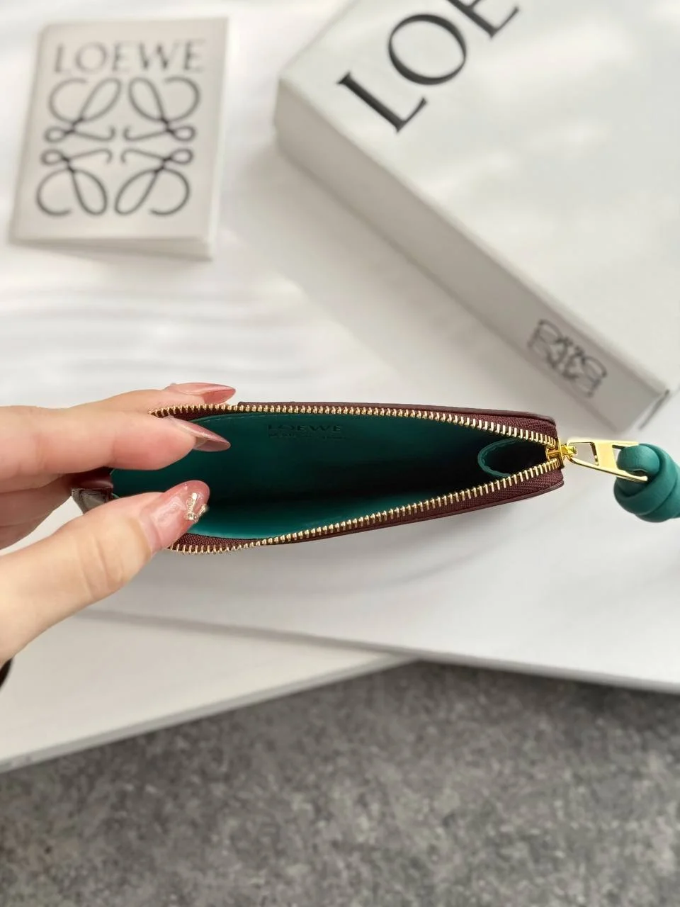 Loewe Knot Coin Cardholder in Burgundy - photo 3