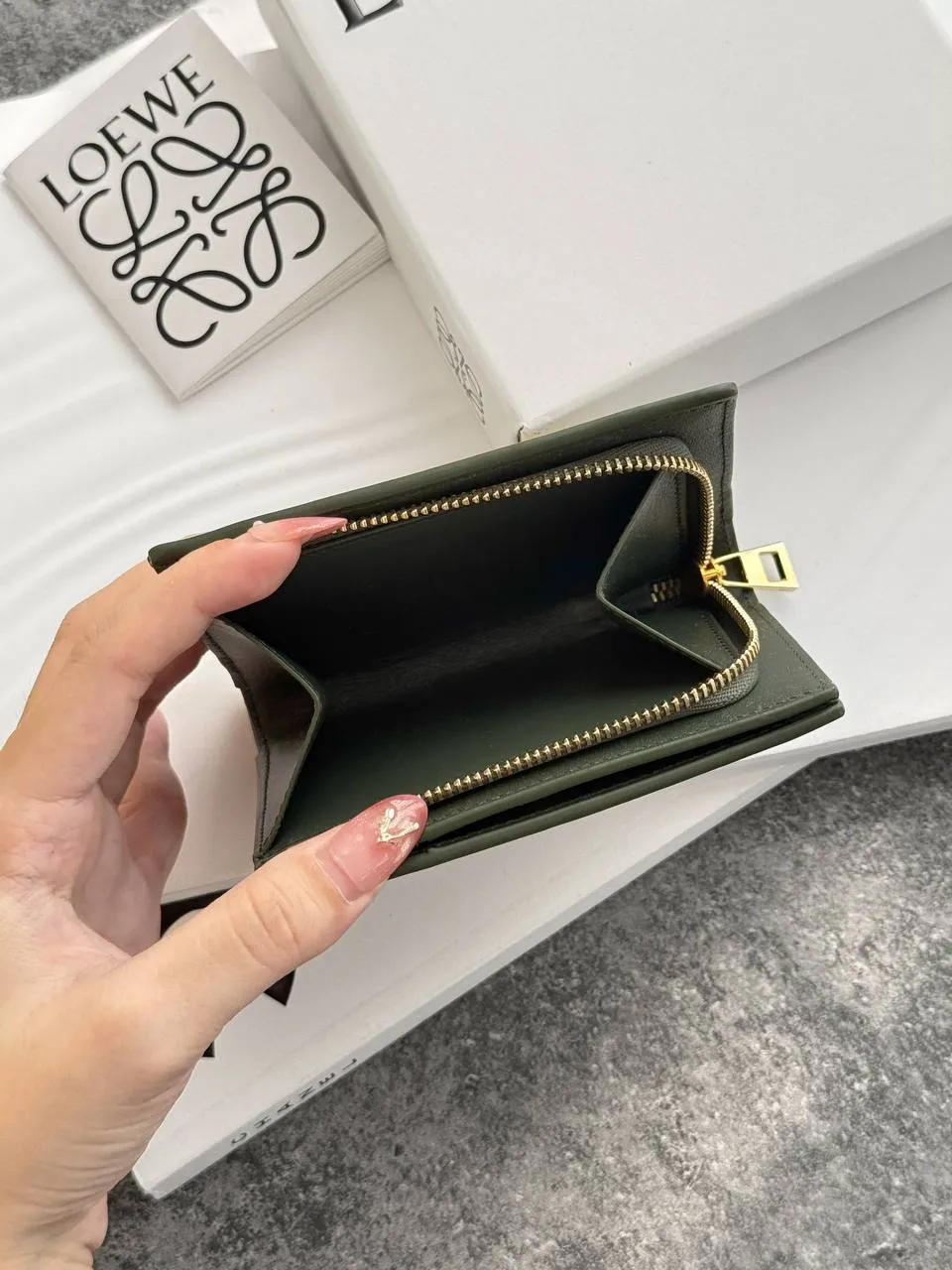 Loewe Landscape Compact Wallet Khaki - photo 4