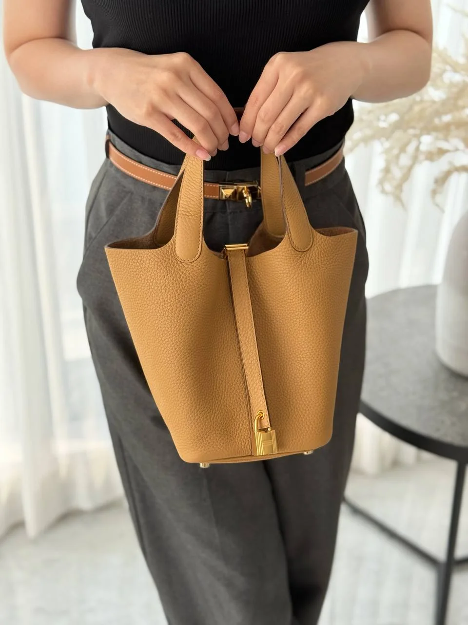 Hermes Picotin Lock 18 / Pico18 Clemence Biscuit GHW - photo 5