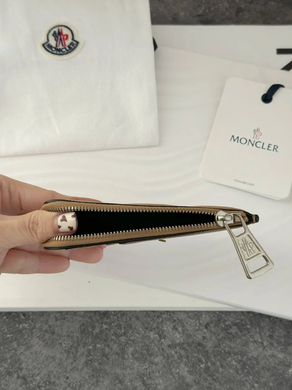 Moncler Flat Card Holder Wallet Beige - photo 5