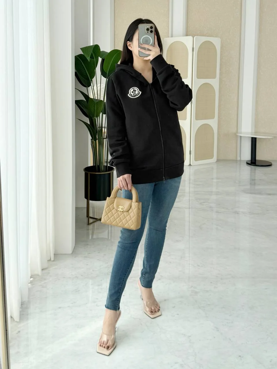 Moncler Logo - Patch Zip - Up Hoodie Black - photo 3