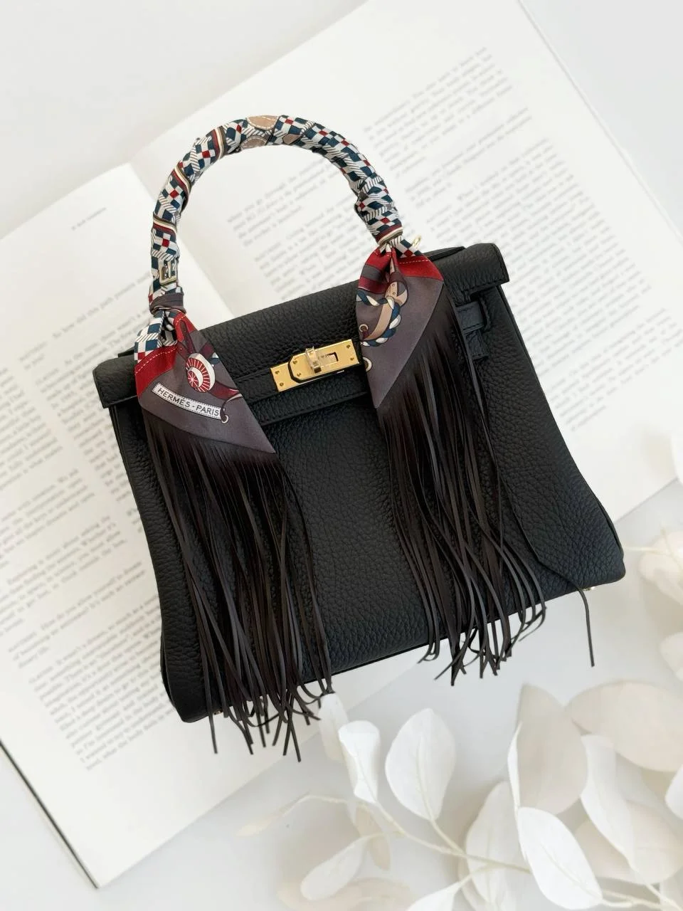 Hermes Les Voitures Nouvelles leather fringes Twilly Bleu / Rouge H / Marron Glace - photo 4