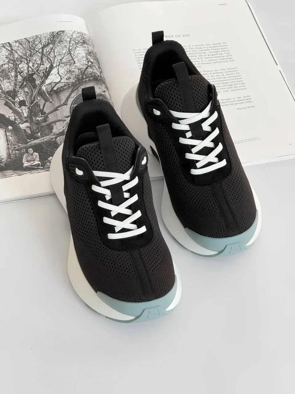 Hermes Hermes Heros Sneakers Marron Ebene Men