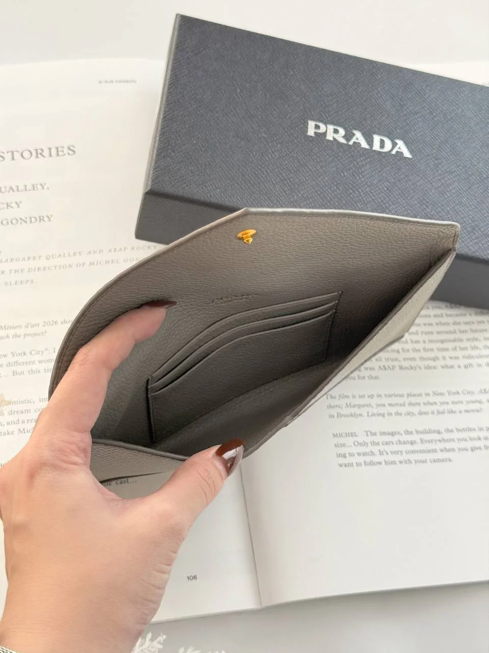 Prada Envelope Wallet Grained Leather - photo 3