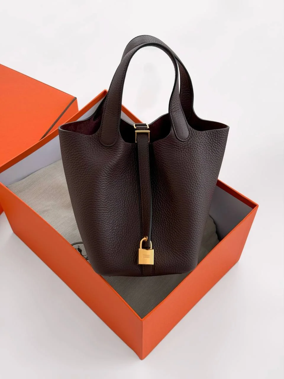 Hermes Hermes Picotin 18 / Pico18 Rouge Sellier GHW