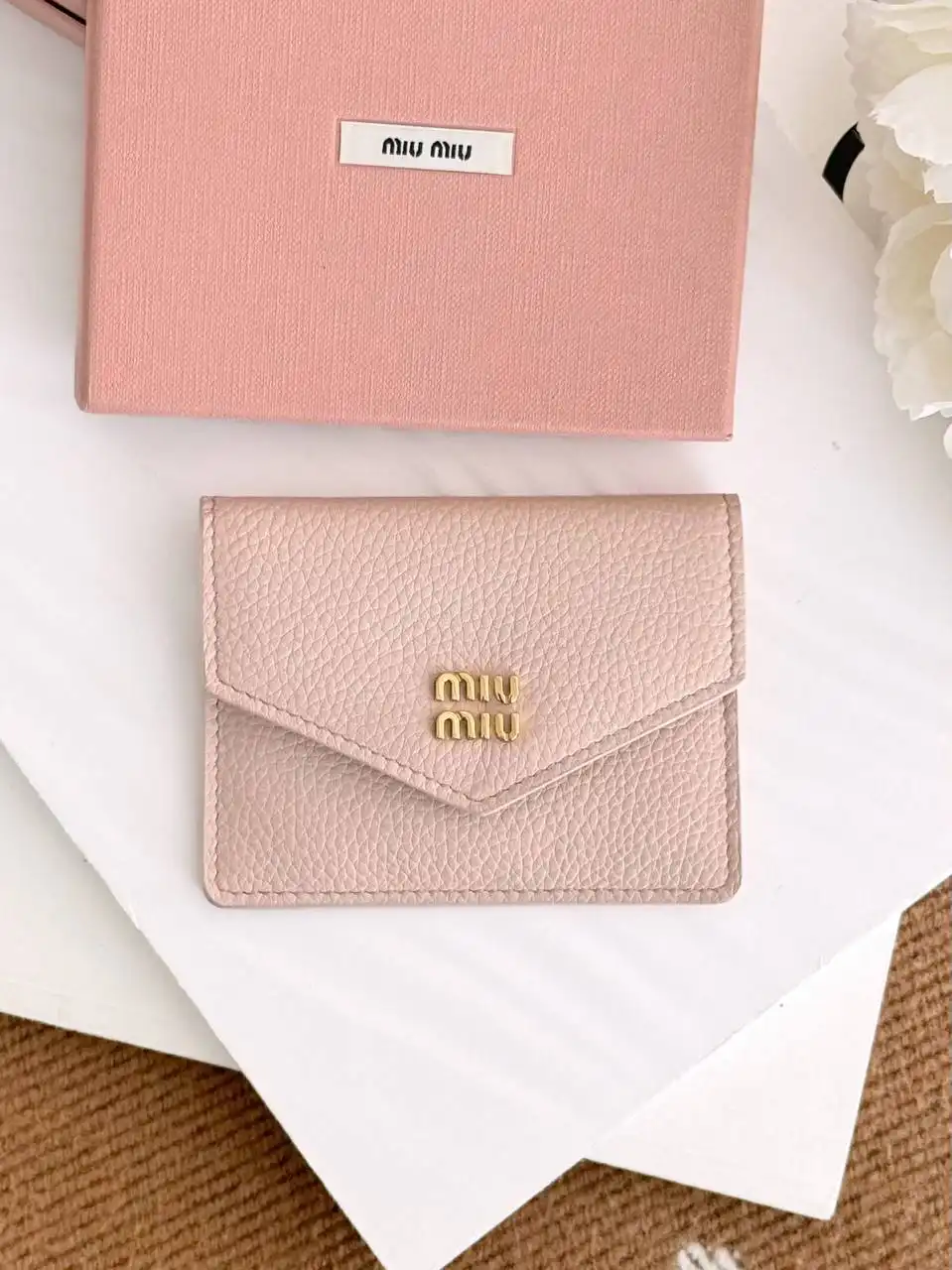 Miu Miu Miu Miu Leather Slim Flap Card Wallet Pink