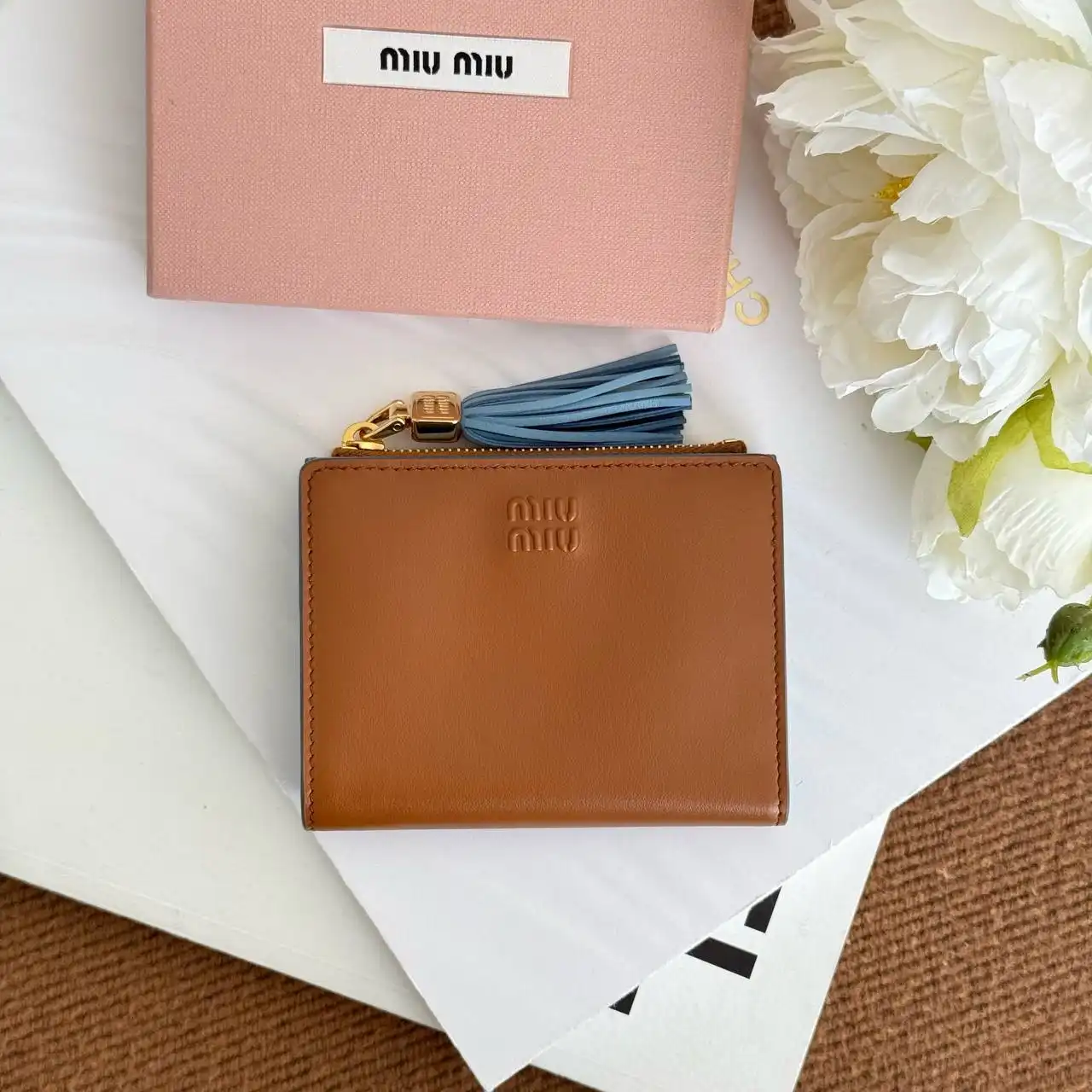 Miu Miu Miu Miu Bifold Wallet Compact Nappa Leather Tassel Logo Cognac