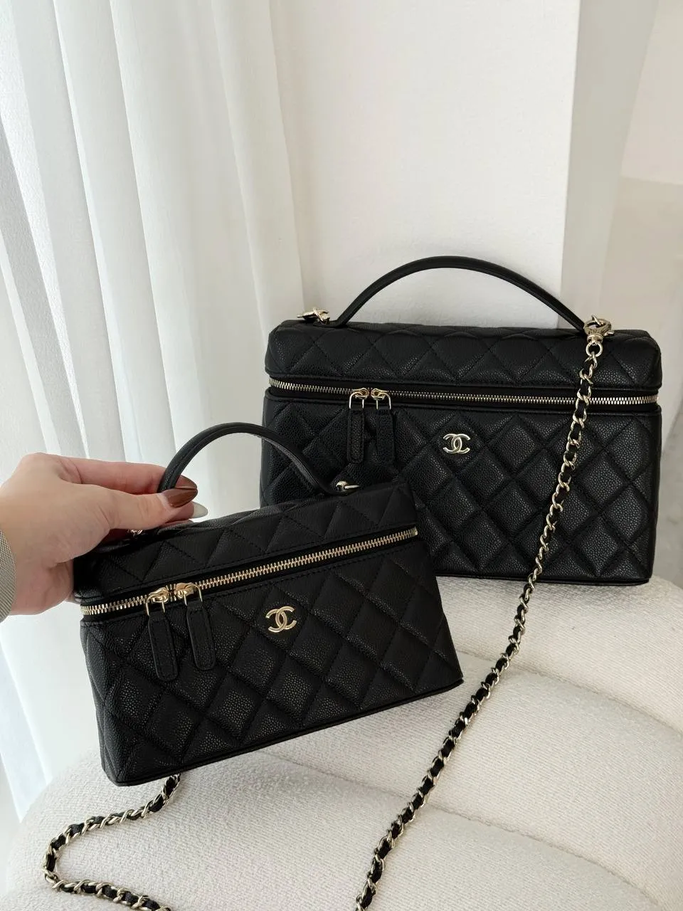 Chanel Vanity Classic Medium 23cm Caviar Black GHW - photo 5