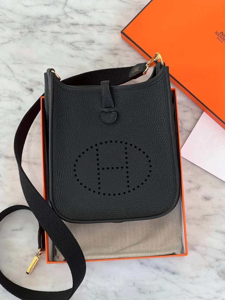 Hermes Hermes Mini Evelyn Black - Black GHW