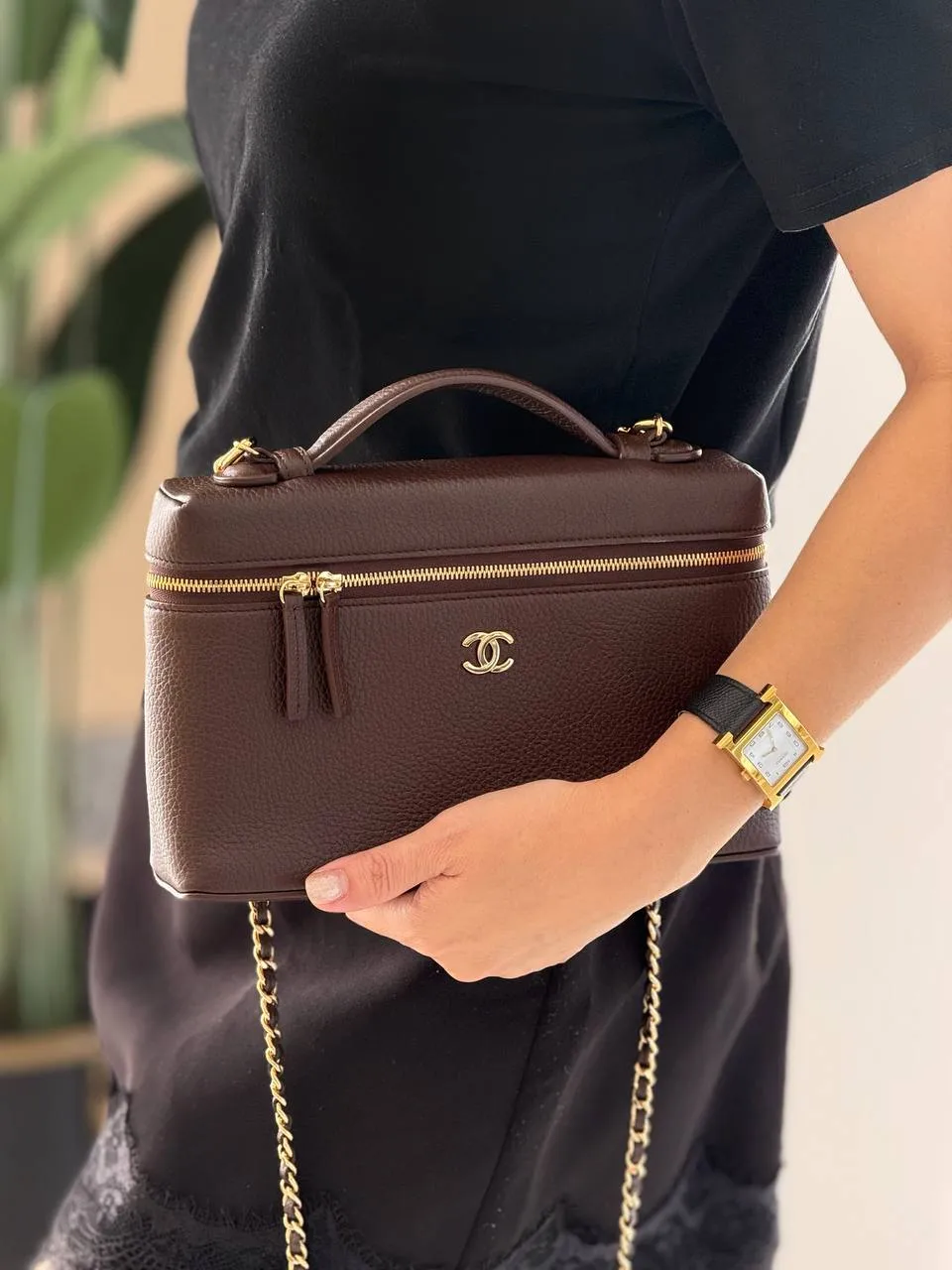 Chanel Vanity Classic Medium 23cm Grained Leather Dark Brown GHW - photo 3