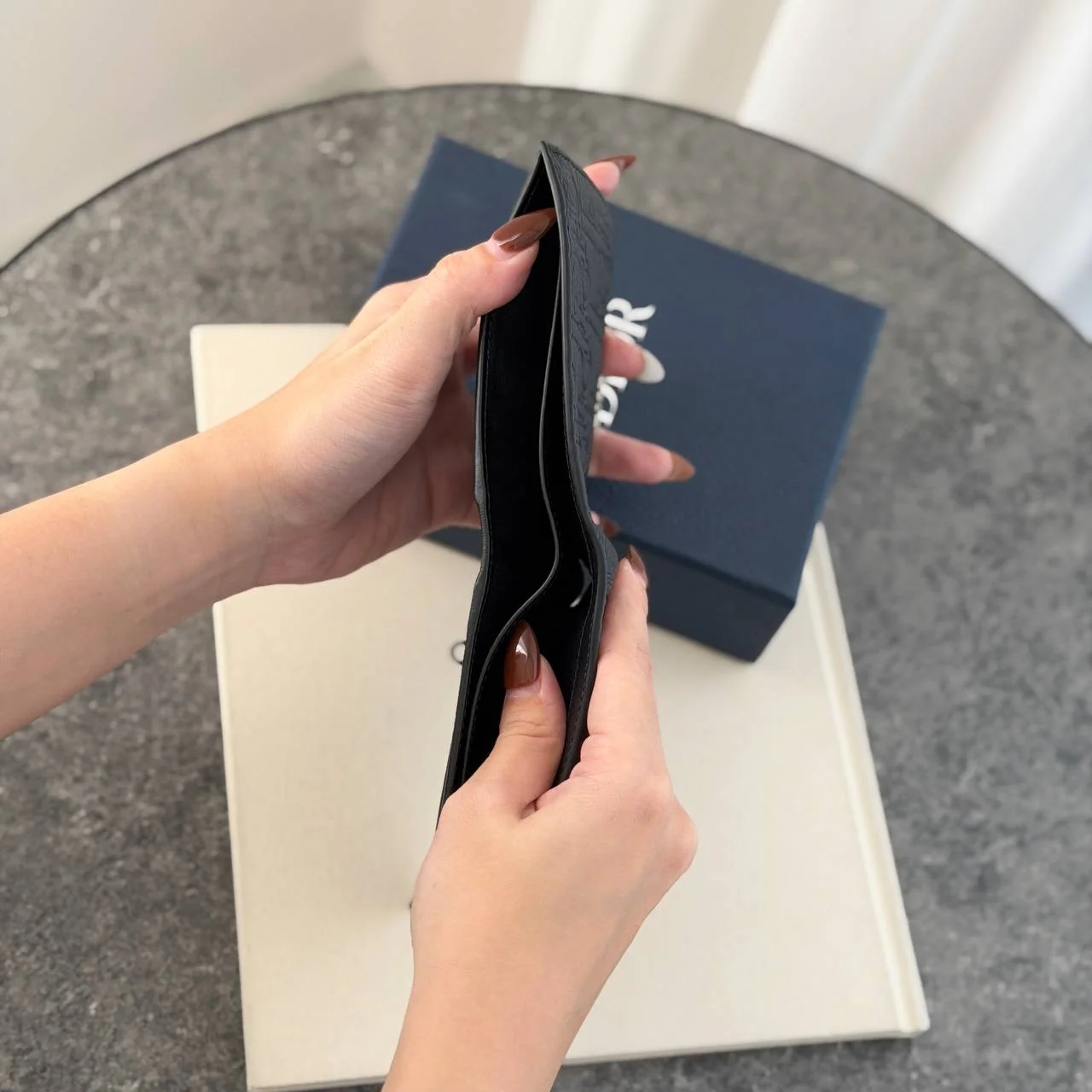 Dior Men Bifold Wallet Black Dior Gravity Leather - photo 3