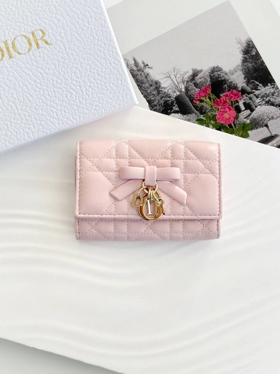 DIOR Dior Lady Dior Glycine Wallet Rose Tendre Cannage