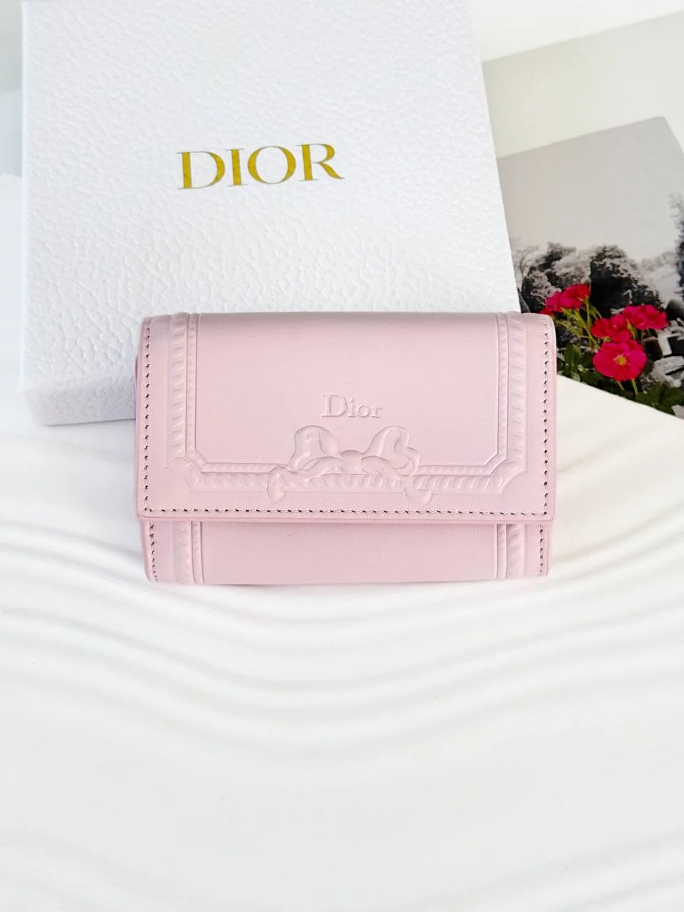 DIOR Dior Salon Glycine Wallet Dior Moulures Debossed