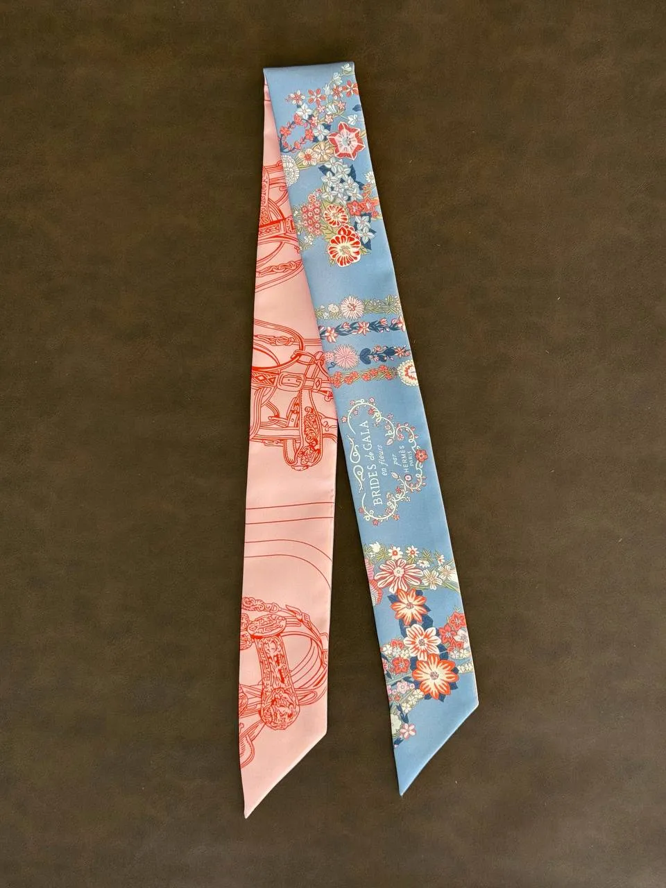 Hermes Hermes Twilly Brides de Gala en Fleurs Twilly Bleu Jean / Rose / Saumon
