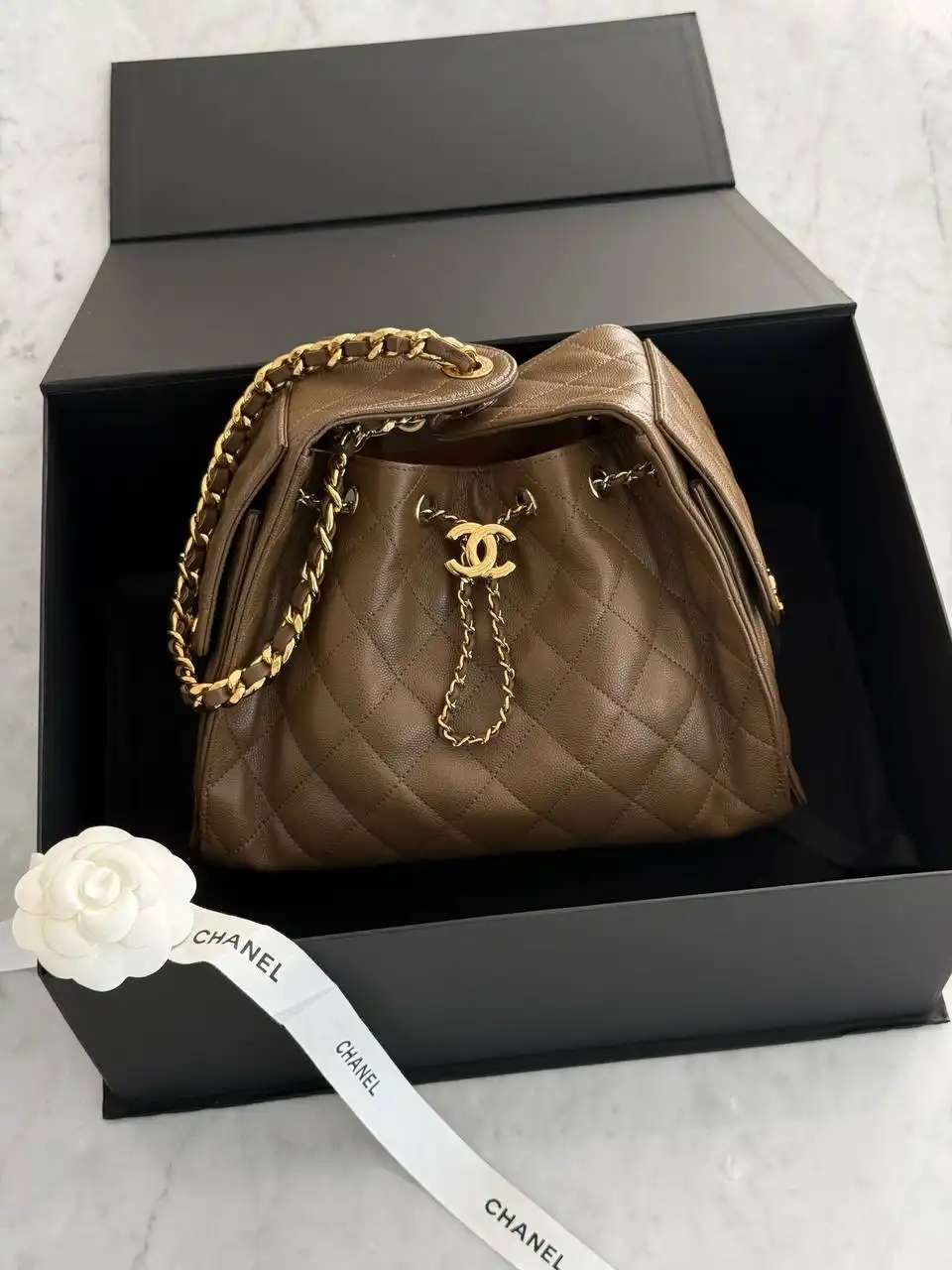 CHANEL Chanel 25 / C25 Small Caviar Dark Khaki GHW