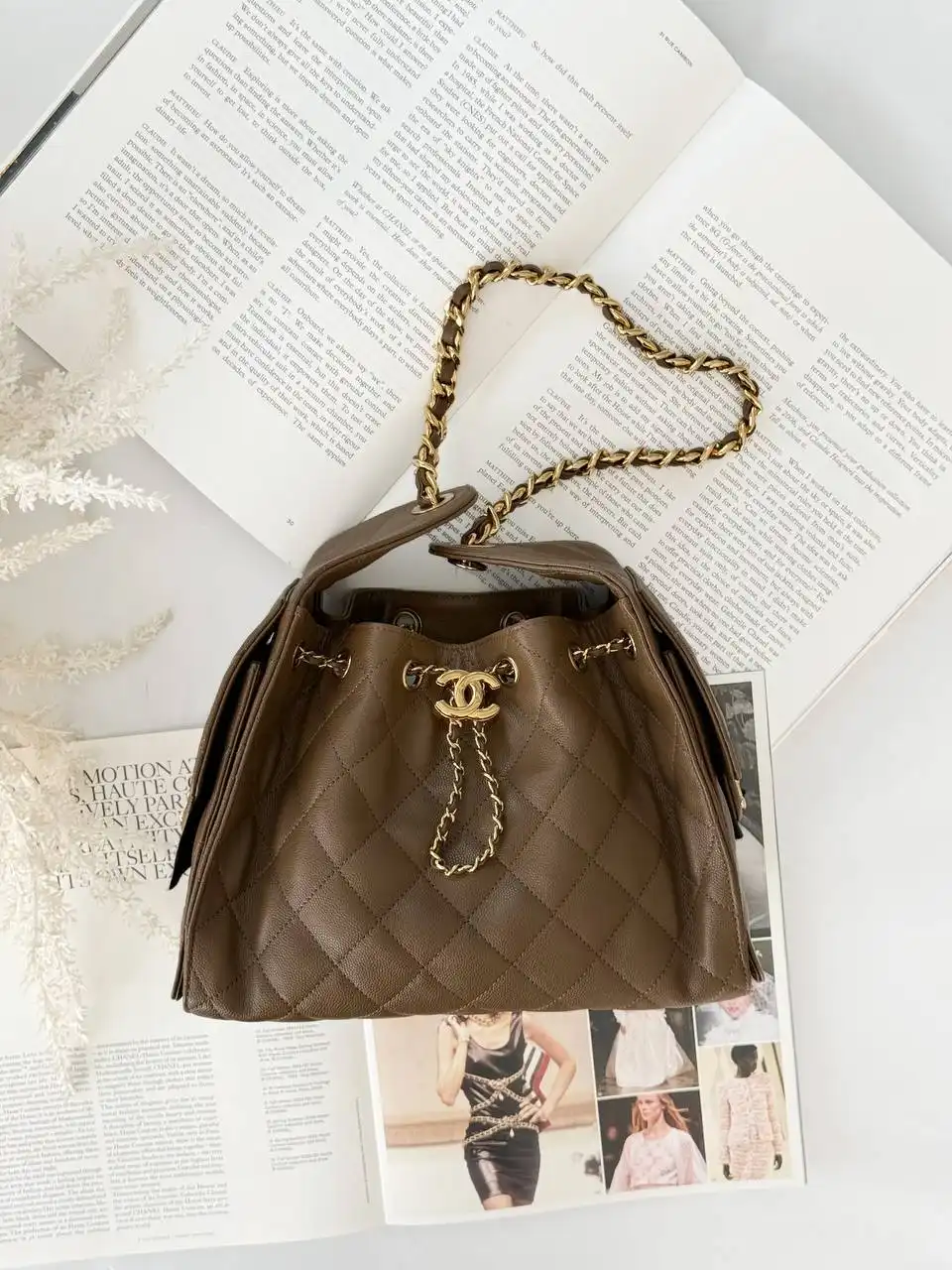 CHANEL Chanel 25 / C25 Small Caviar Dark Khaki GHW
