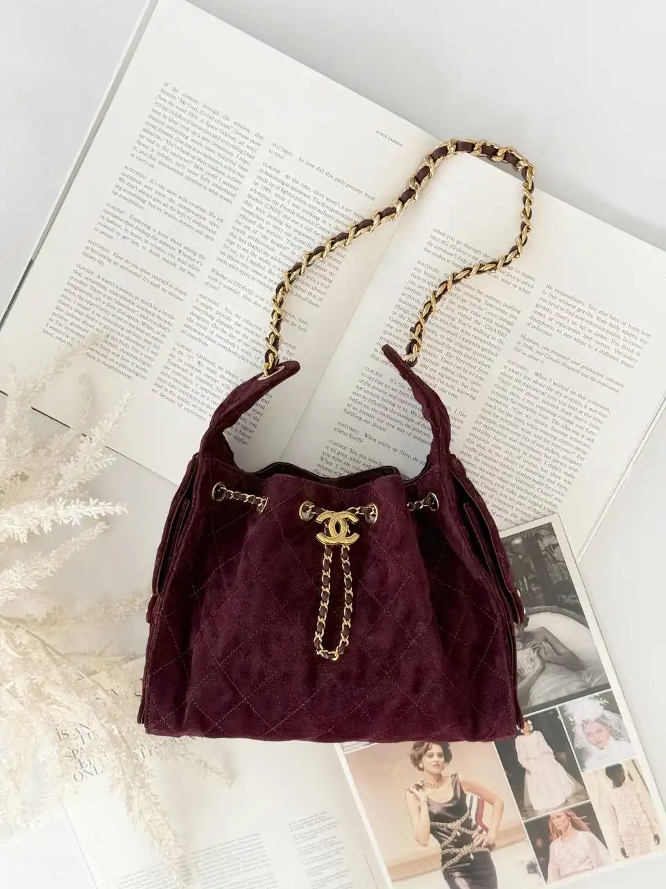 CHANEL Chanel 25 / C25 Small Velvet Burgundy GHW