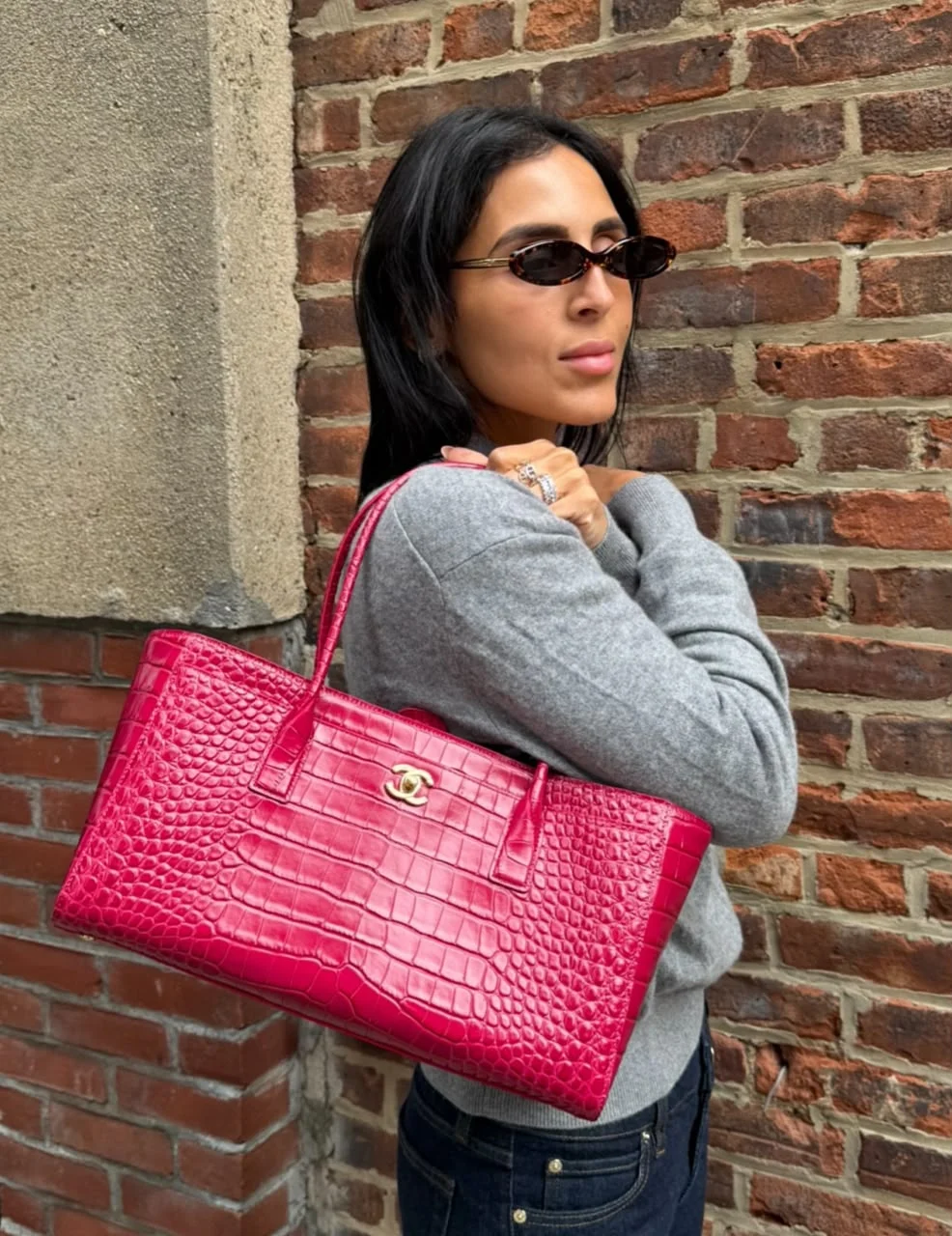 Chanel Executive Tote Regular Croco Pink GHW - photo 15