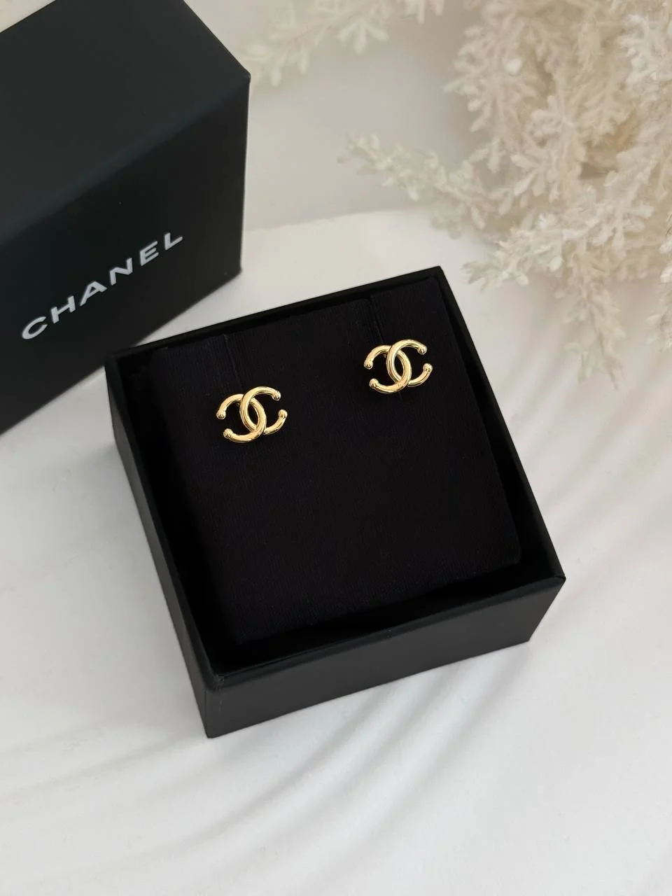 CHANEL Chanel Earrings Signature CC GHW
