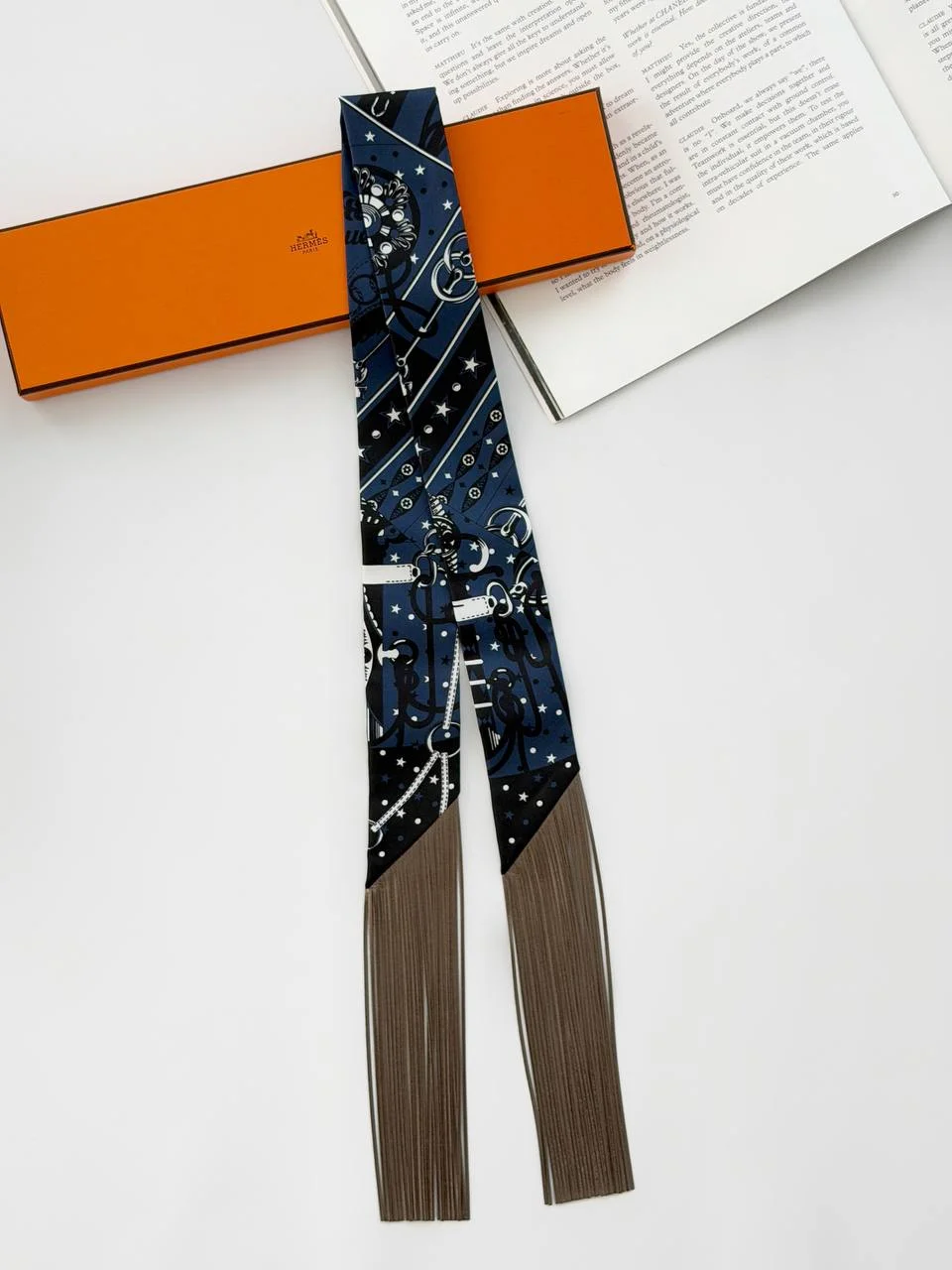 Hermes Hermes Bandana Leather Fringes Twilly Marine / Blanc White / Noir Black