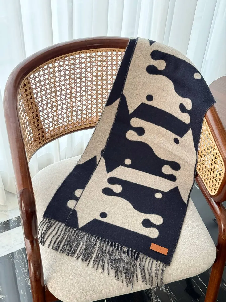 Hermes Petite Casaque Parthenon Scarf Beige Chine / Marine - photo 1