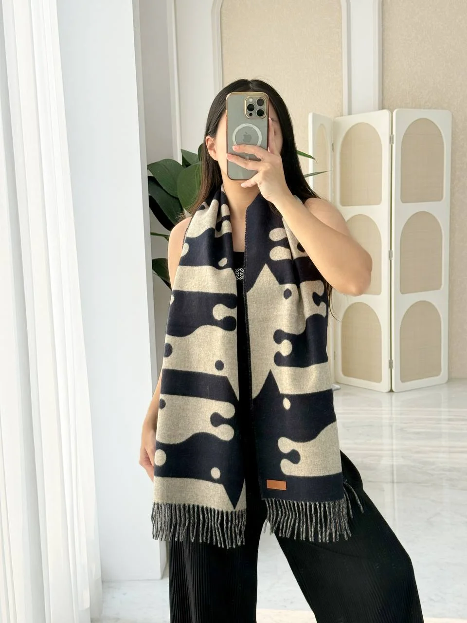 Hermes Petite Casaque Parthenon Scarf Beige Chine / Marine - photo 3