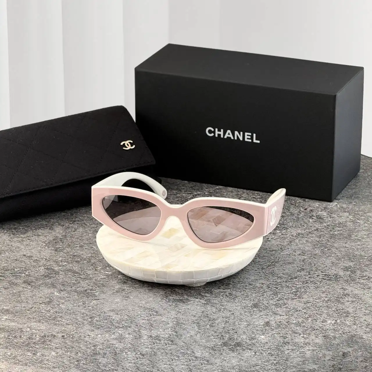 CHANEL Chanel Cat Eye Sunglasses Frame Nylon Fibre, Pink & White With Lenses Pink
